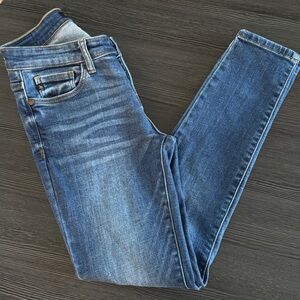 Judy Blue Dark Wash Skinny Jeans